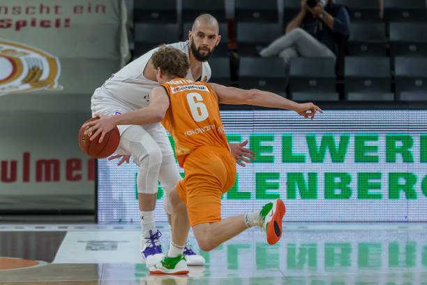 己的比赛节 己的比赛节