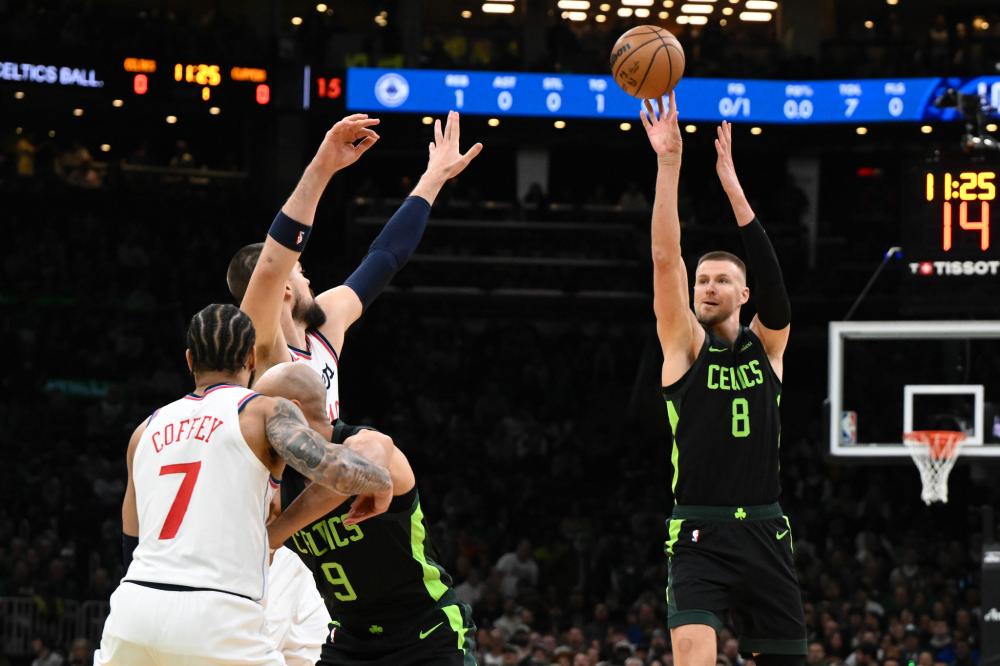 现位居T3 现位居T3