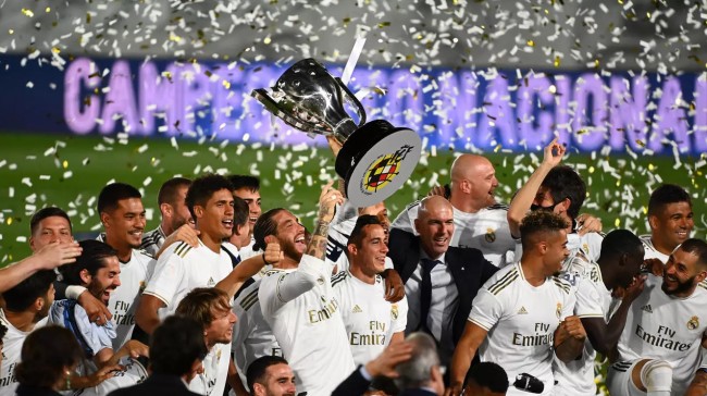 色的整体实 色的整体实