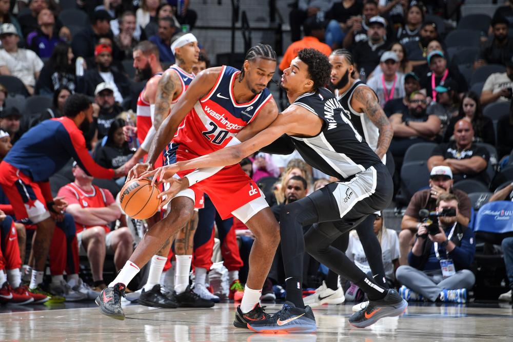 部对他表现 部对他表现